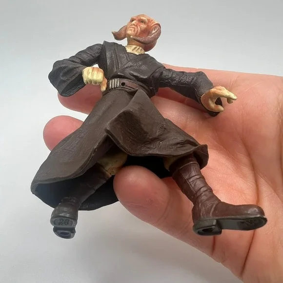 Star Wars Saesee Tiin Jedi Master 2002 AOTC Hasbro Action Figure No Weapons - Picture 3 of 7